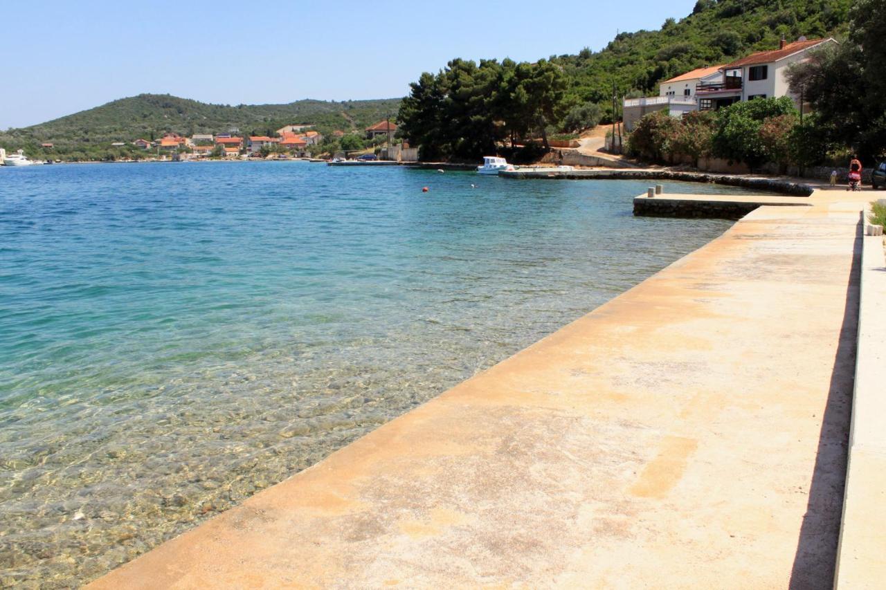 Apartments By The Sea Luka, Dugi Otok - 8182 Luka  외부 사진