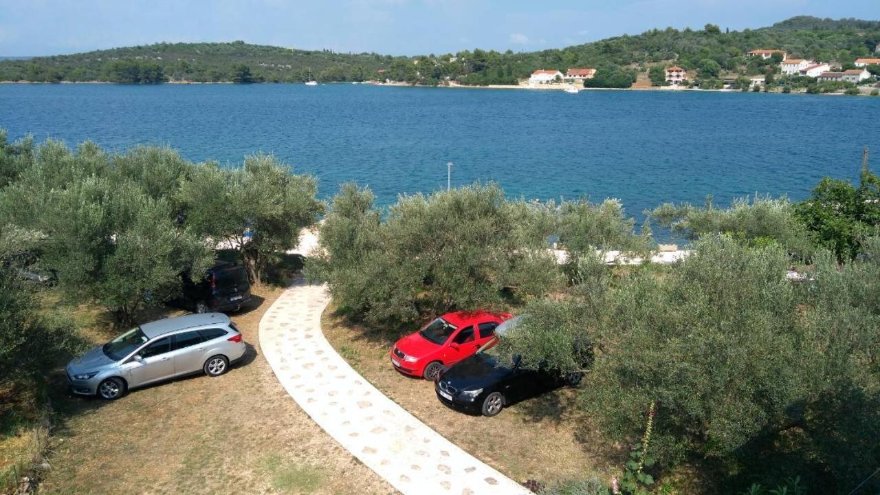 Apartments By The Sea Luka, Dugi Otok - 8182 Luka  외부 사진