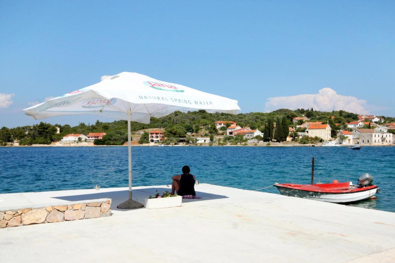 Apartments By The Sea Luka, Dugi Otok - 8182 Luka  외부 사진